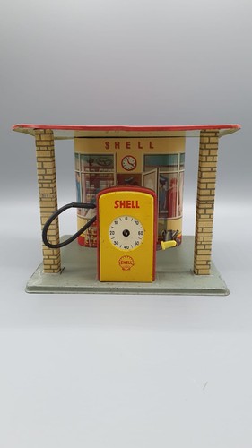 Alte blechtankstelle gama - alte,