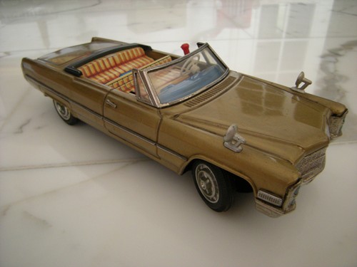 Bandai cadillac gold mit - gold,