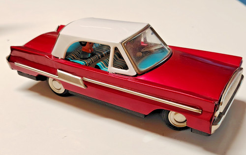 Blechauto 827 sedan - 827,