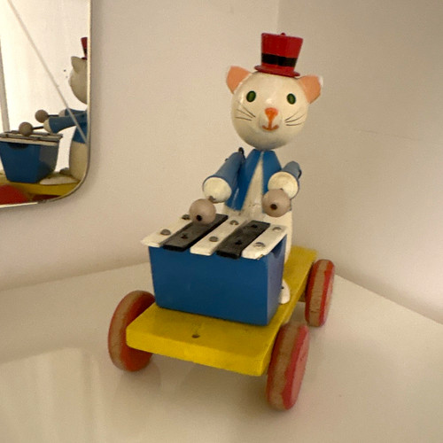 Holzspielzeug katze auf - holzspielzeug,