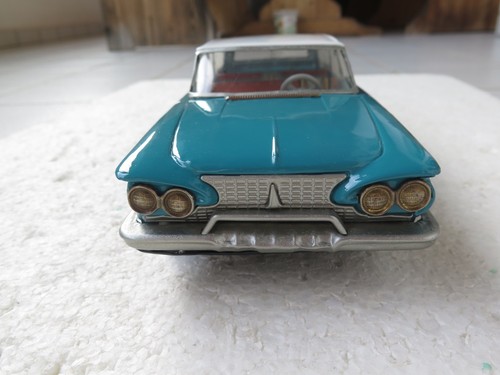 Blechspielzeug auto plymouth - blechspielzeug,