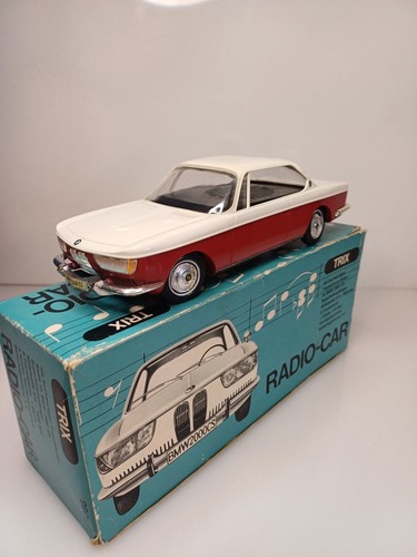 Trix radio car bmw - trix, 2000