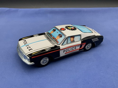 Daishin mustang police car - daishin,